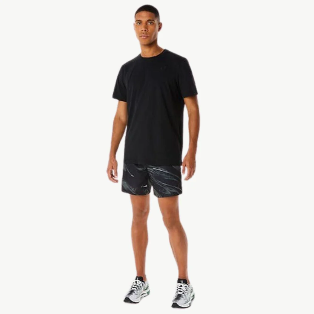 asics Suminagashi Motif Print 7 Inches Men's Shorts - Image 3