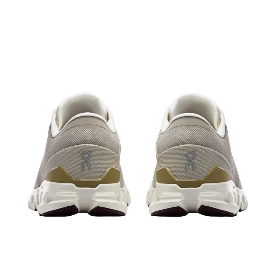 on Cloud X 4 Men's Training Shoes - Image 4
