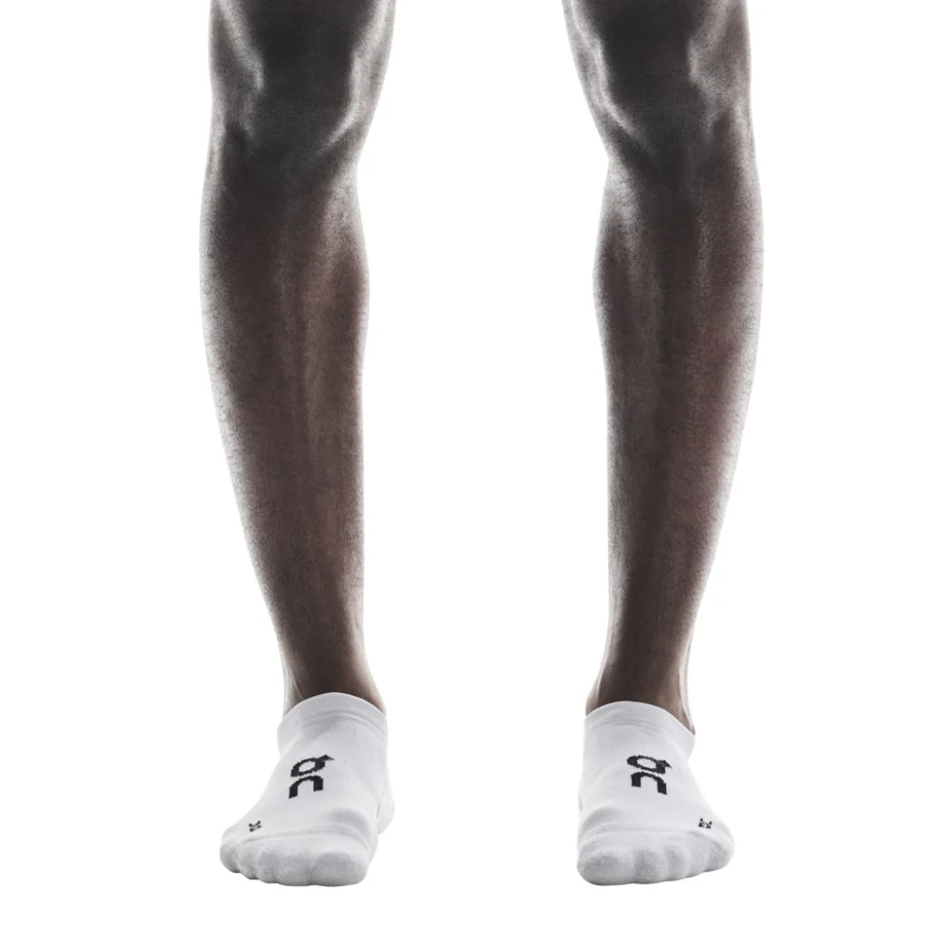 on Core Run Low 2p Unisex Socks